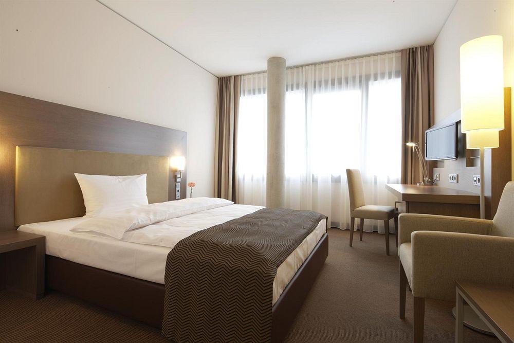 IntercityHotel Ingolstadt Exterior foto
